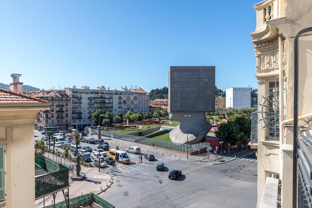 Squared Head-Apartment With Terrace In Nice Exterior photo